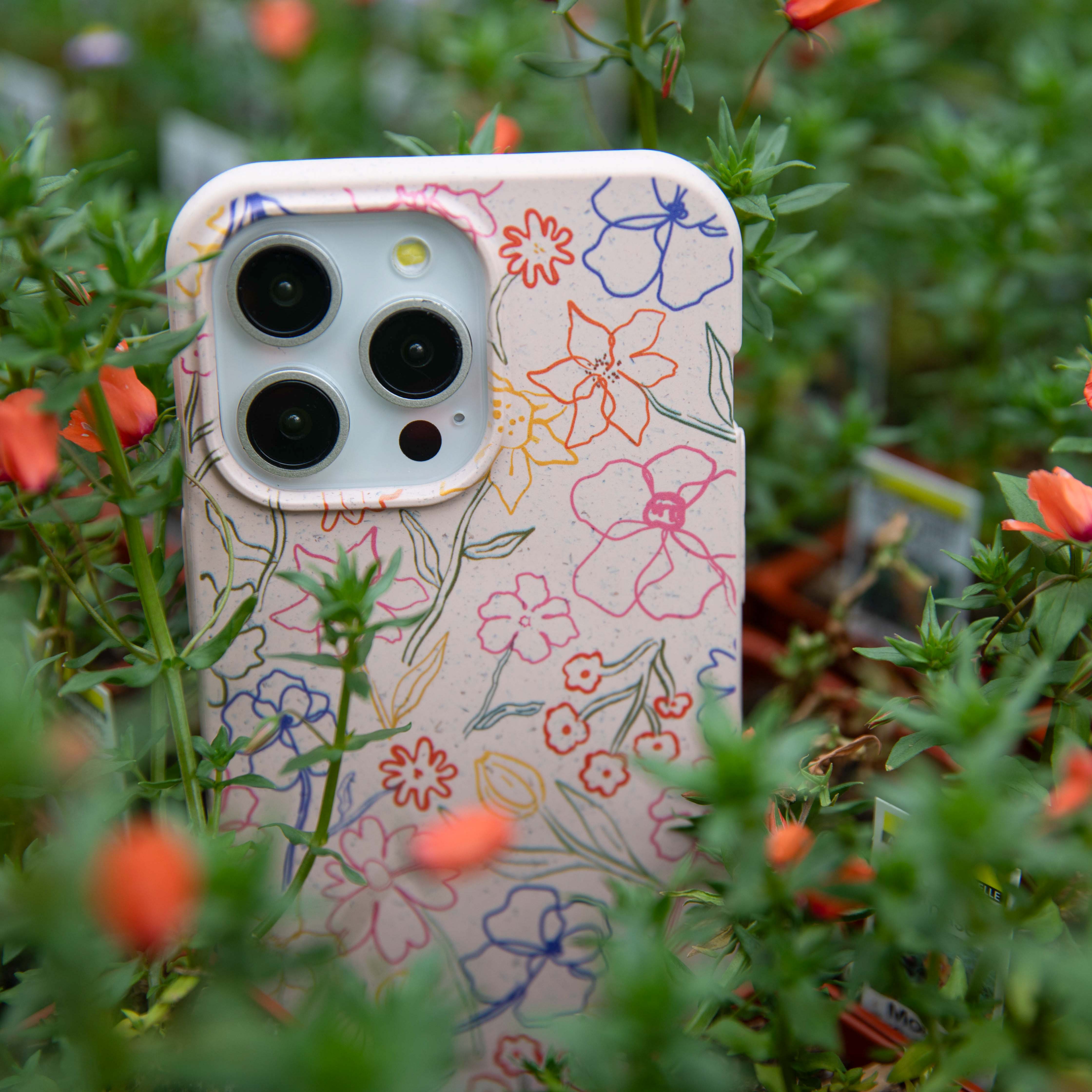 Seashell Petals Sketch iPhone XR Case