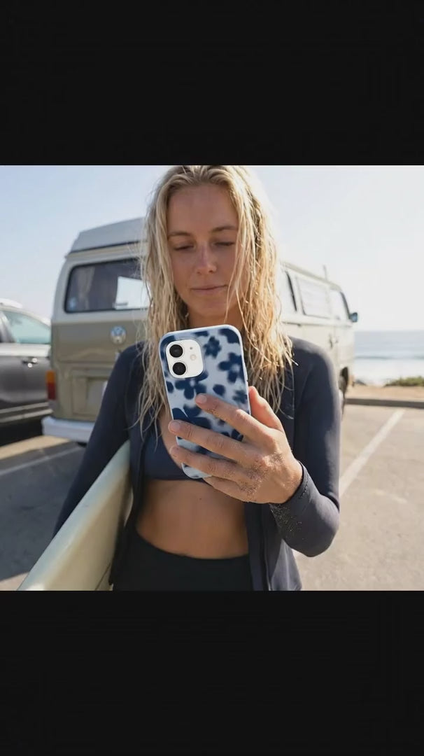 Powder Blue Hazy Daisies iPhone 15 Pro Case - Product video demonstration