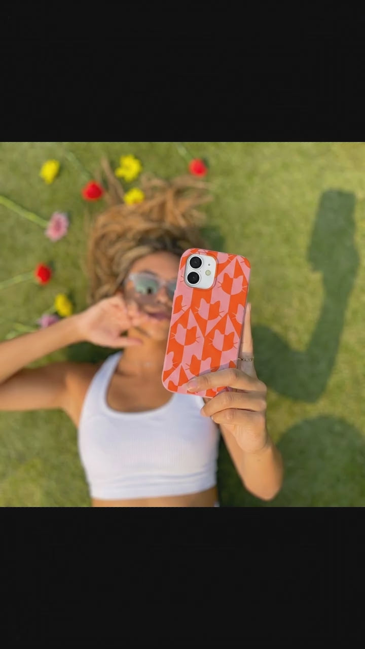 Bubblegum Pink Purr iPhone 17 Case - Product video demonstration