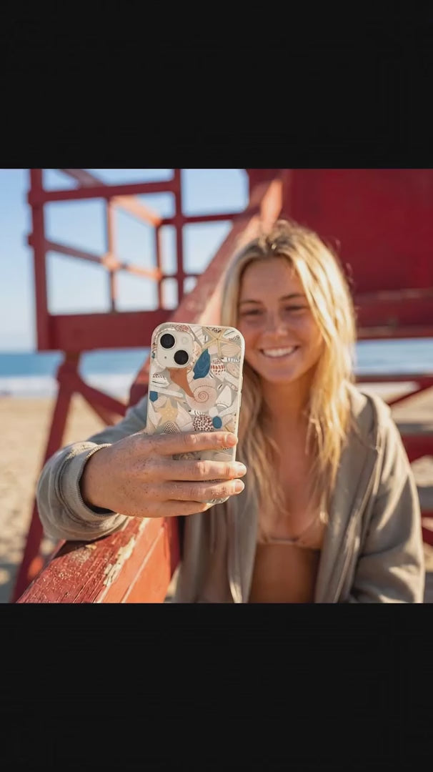 London Fog Sandy Shells iPhone 15 Case - Product video demonstration
